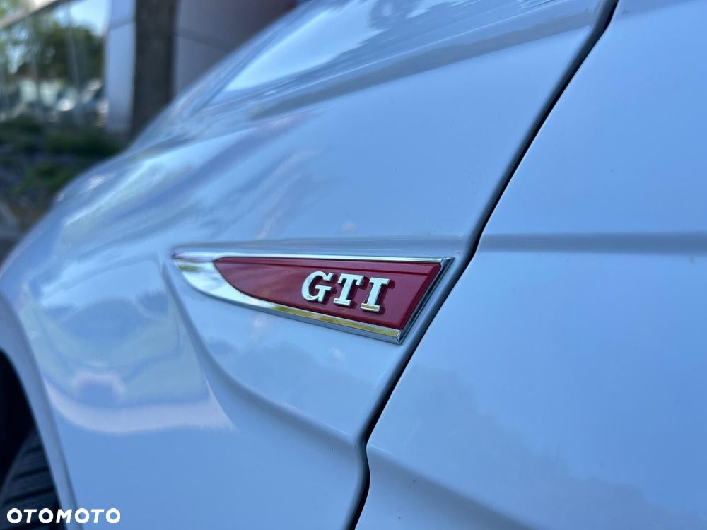 Volkswagen Polo 2.0 TSI GTI DSG - 34