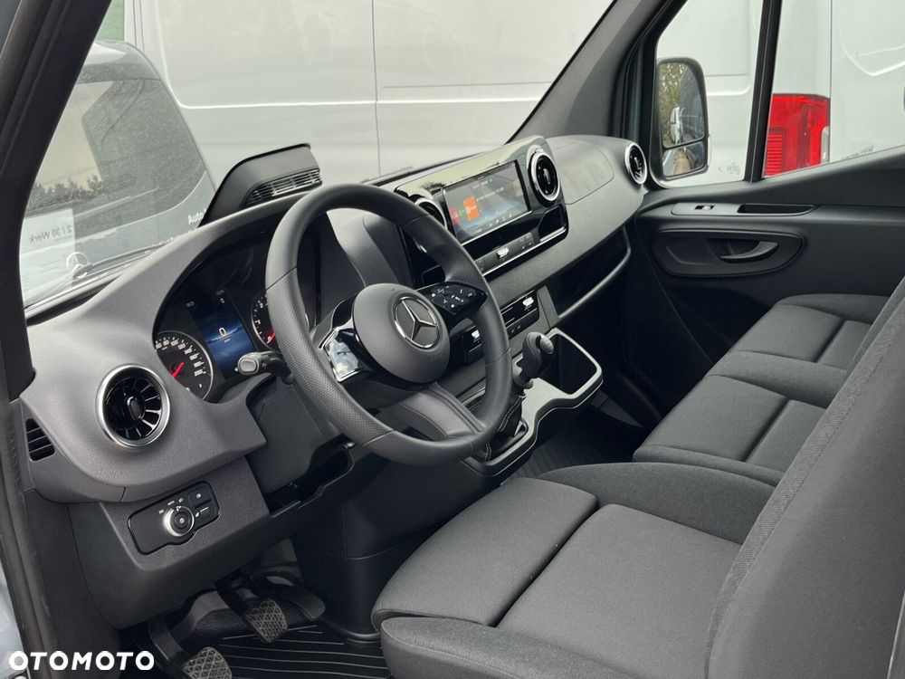 Mercedes-Benz Sprinter Sprinter - 10