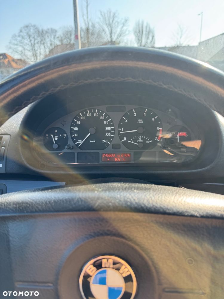 BMW Seria 3 - 10