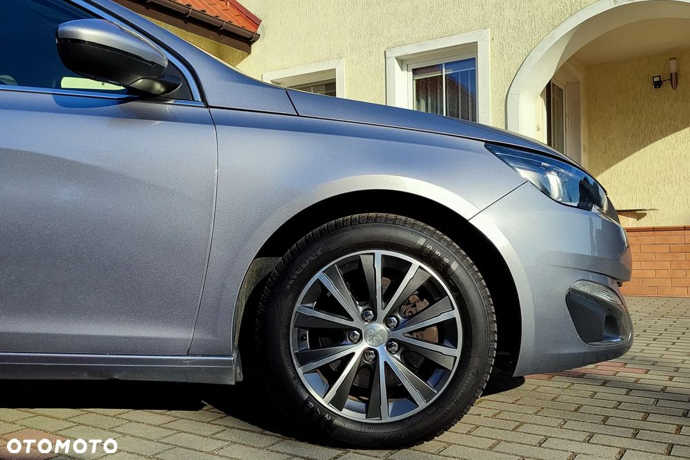 Peugeot 308 155 THP Allure - 33