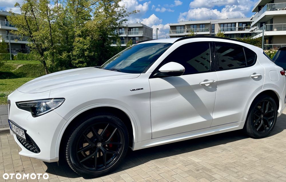 Alfa Romeo Stelvio - 19