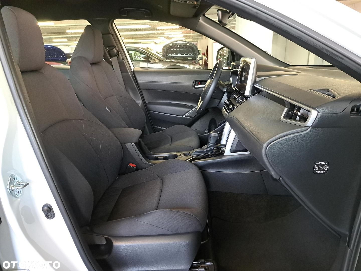 Toyota Corolla Cross - 15