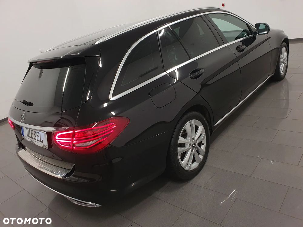 Mercedes-Benz Klasa C 220 d T 9G-TRONIC - 6