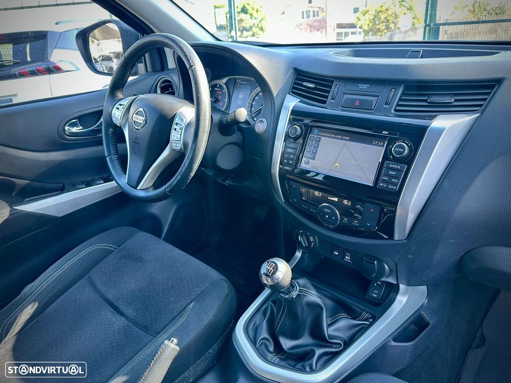 Nissan Navara 2.3 dCi CD 4WD N-Connecta Nav - 10