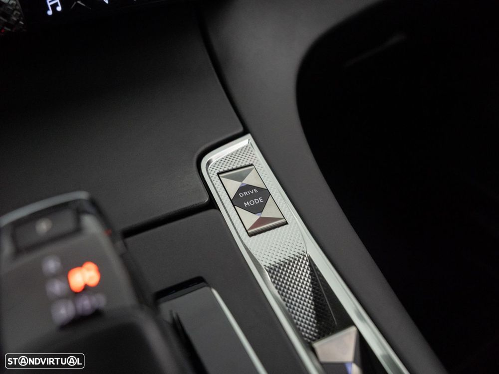 DS DS7 Crossback E-Tense Rivoli EAT8 - 25