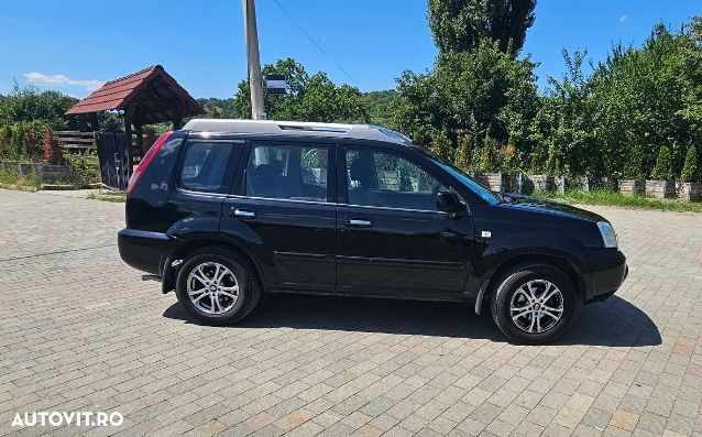 Nissan X-Trail 2.5 Sport - 1