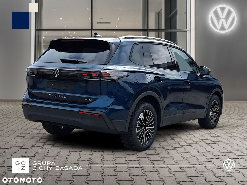 Volkswagen Tiguan - 6