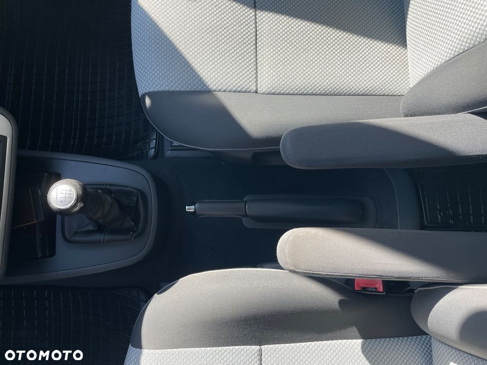 Volkswagen Sharan 2.0 TDI Trendline - 19