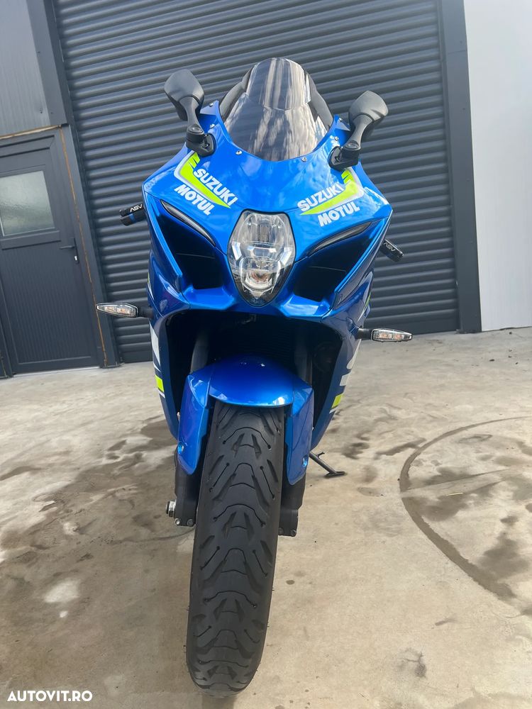 Suzuki GSX-R 1000 - 8
