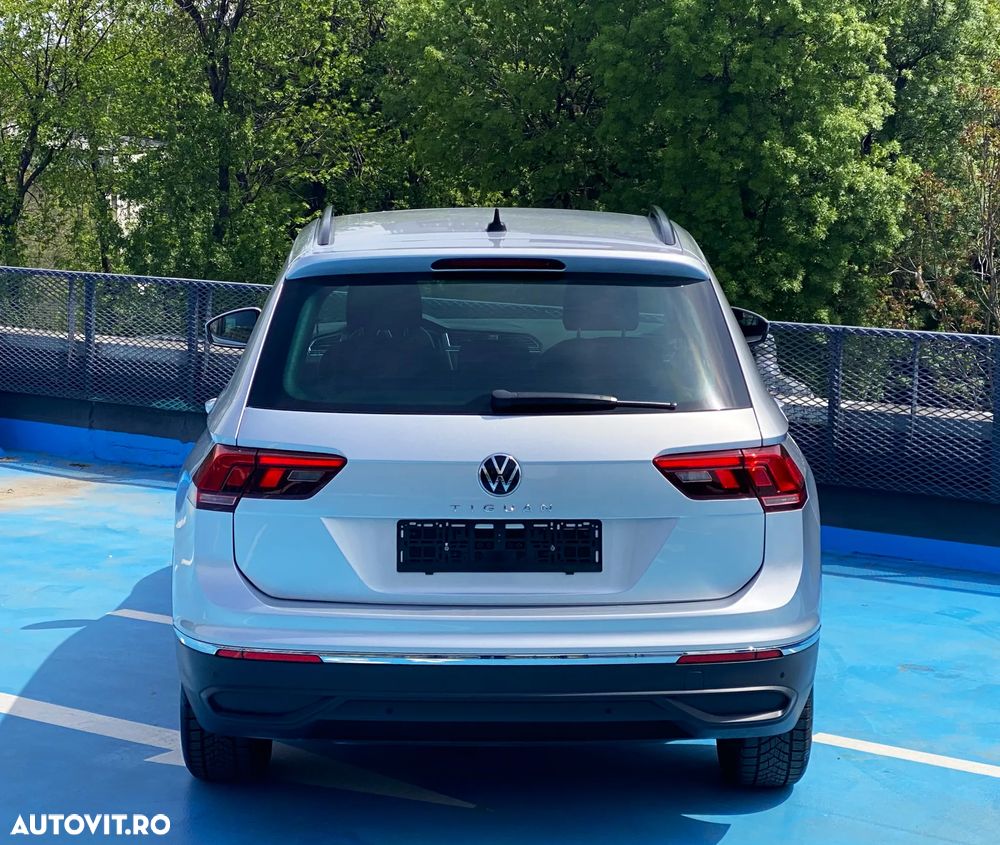 Volkswagen Tiguan 1.4 eHybrid OPF DSG Life - 28
