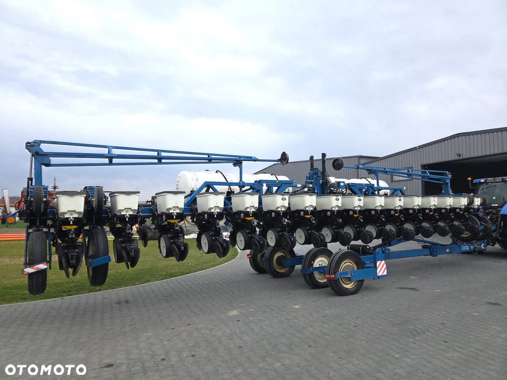 Inny Siewnik Kinze 3600 16 rzędowy, 2012 Rok, Stan Idealny - 5
