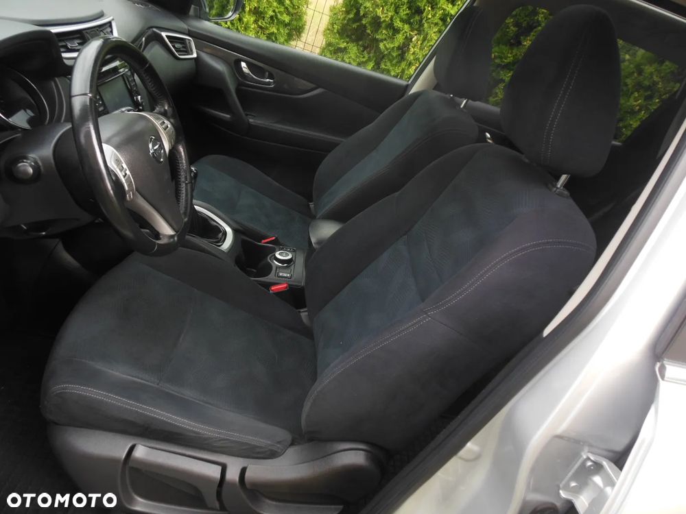 Nissan X-Trail 1.6 DCi Tekna 4WD EU6 - 23