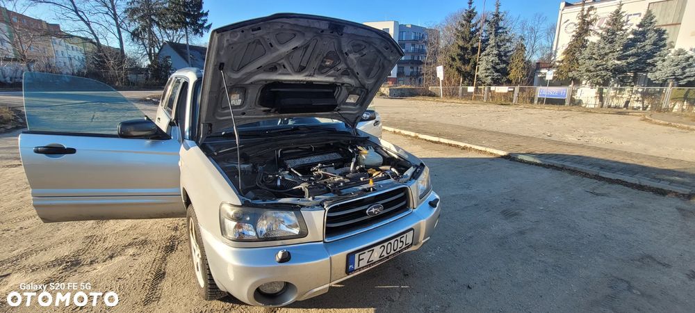 Subaru Forester 2.0 XT Turbo - 11