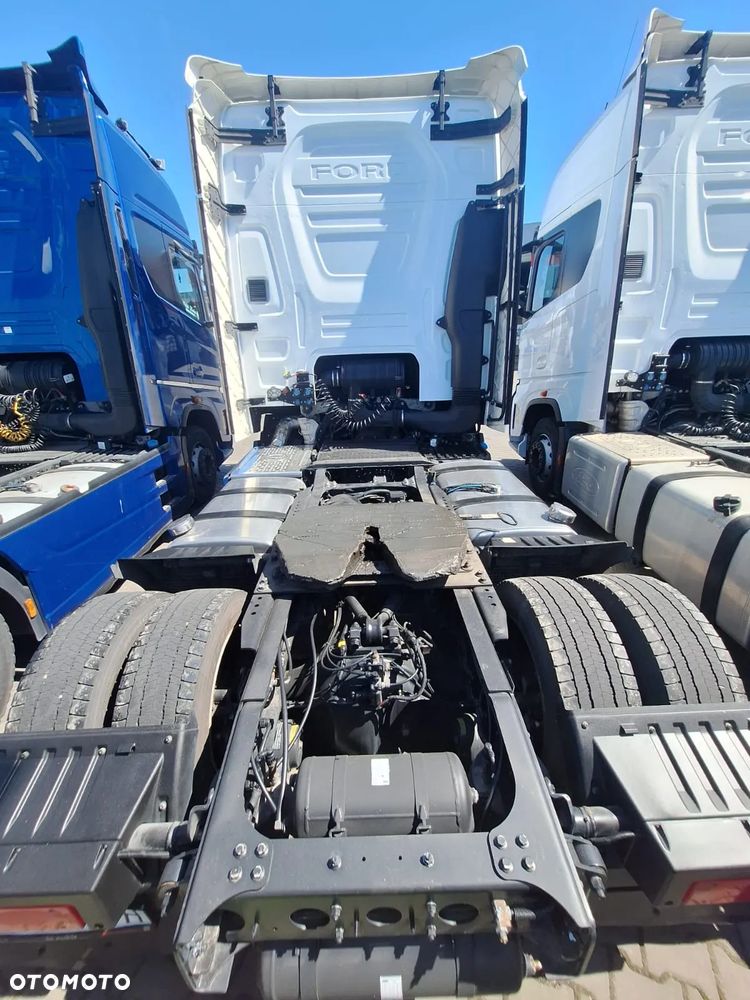 Ford F-MAX LOW DECK używane po kontrakcie serwisowym - 10