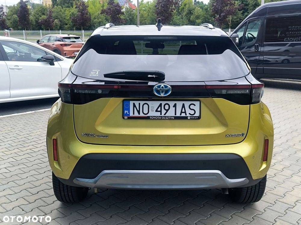 Toyota Yaris Cross Hybrid 1.5 Adventure - 16
