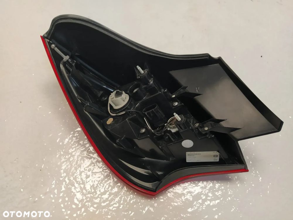 OPEL ASTRA J GTC OPC LAMPA TYŁ TYLNA LEWA PRAWA W BŁOTNIK  BŁOTNIKA ORYGINAŁ - 15