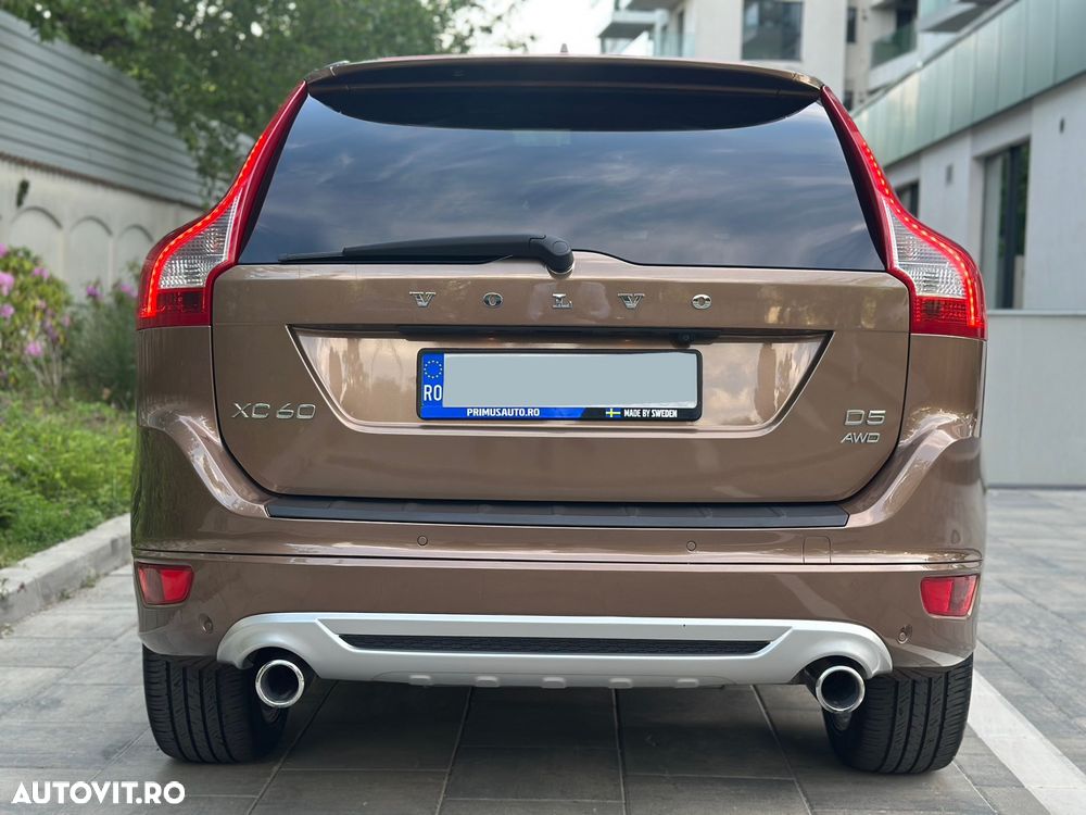 Volvo XC 60 D5AWD R-Design - 19
