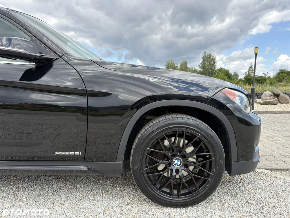 BMW X1 xDrive28i Sport Line - 1