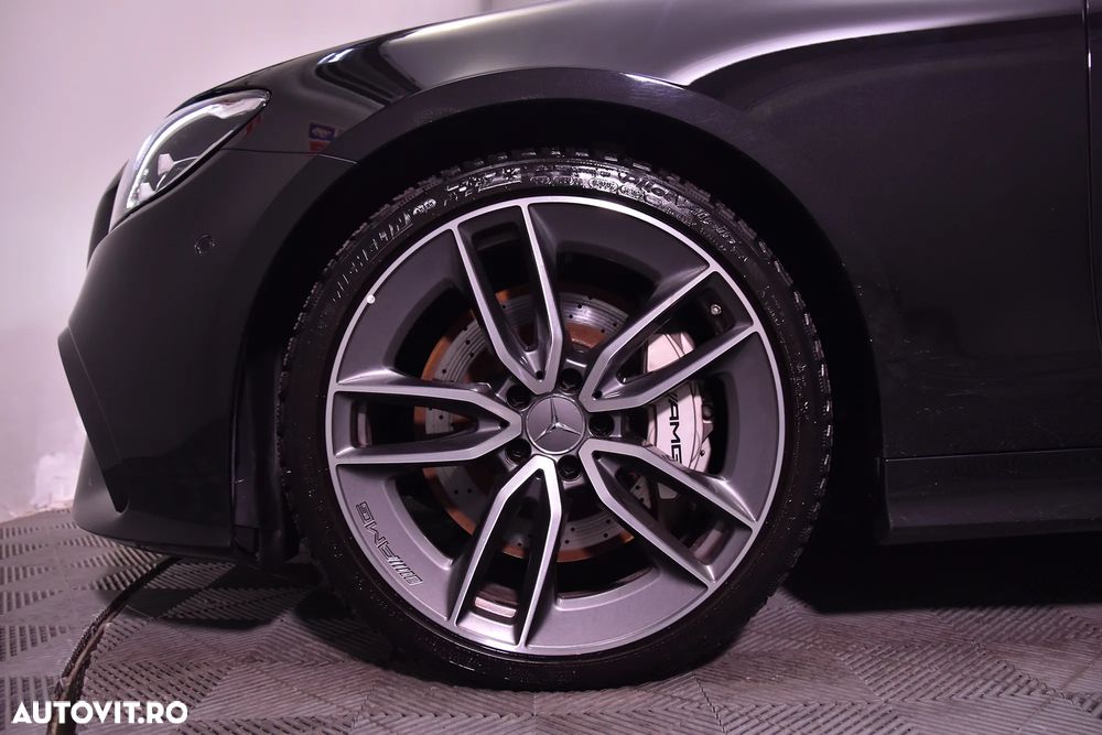Mercedes-Benz E AMG 53 4M Coupe MHEV Aut. - 13