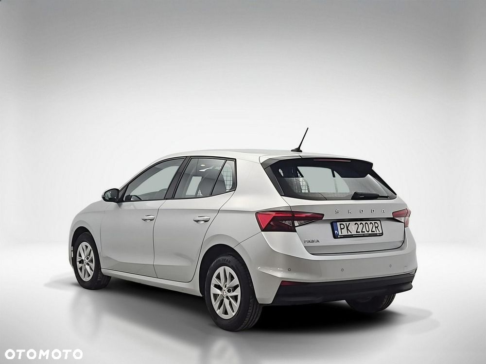 Skoda Fabia 1.0 TSI Ambition - 4