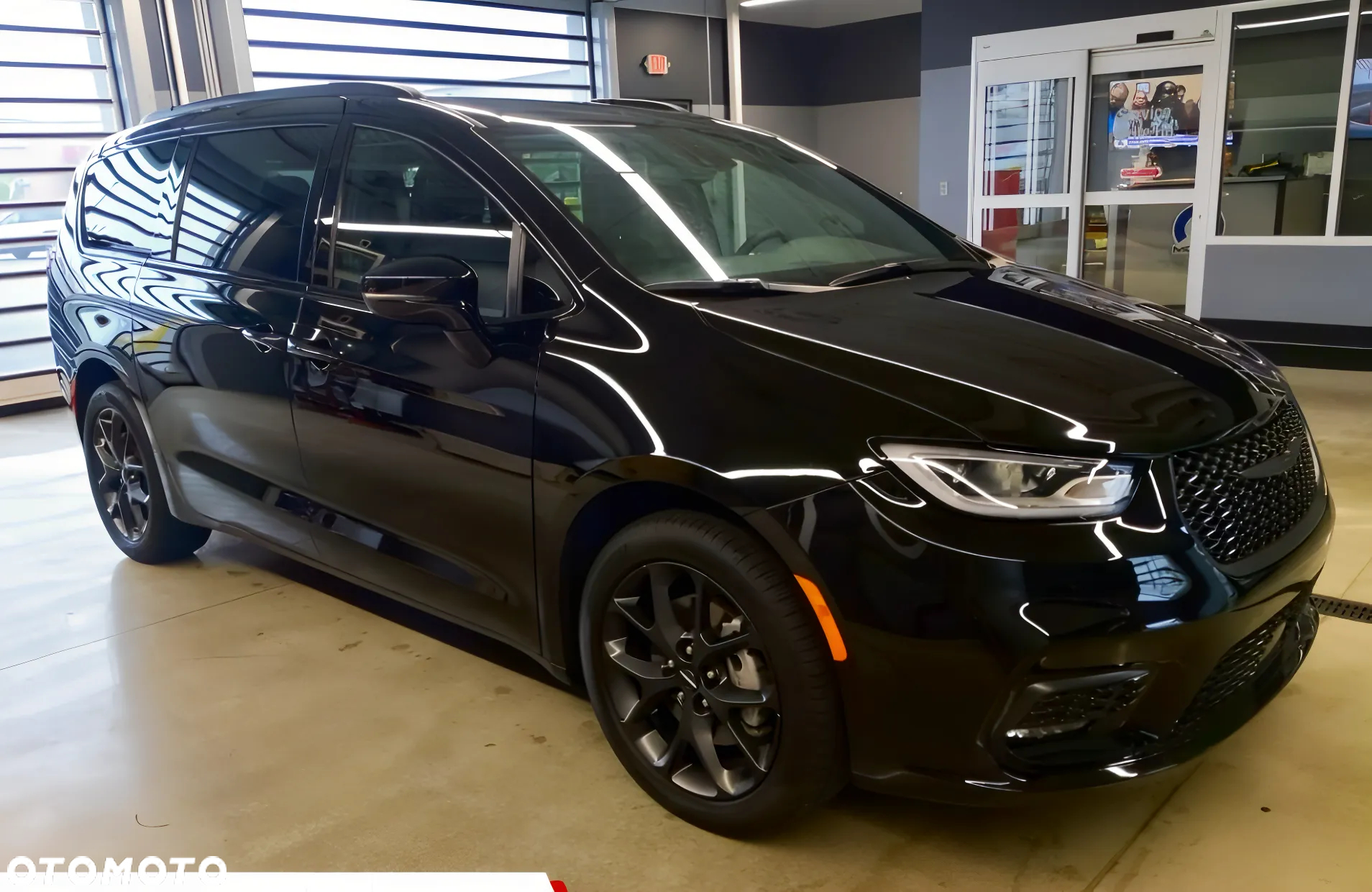 Chrysler Pacifica - 7