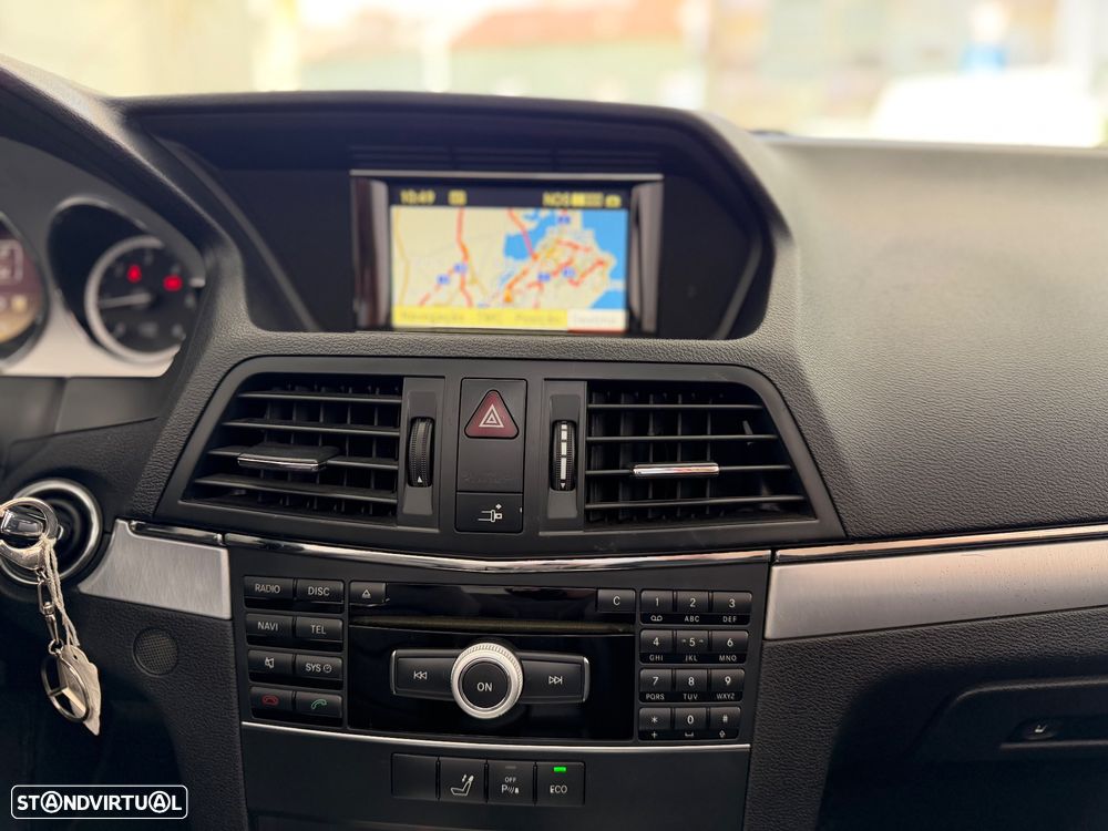 Mercedes-Benz E 220 CDi Avantgarde BlueEfficiency Auto - 15