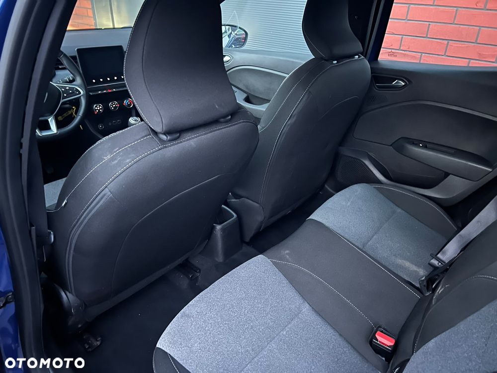 Renault Clio TCe 90 EVOLUTION - 13