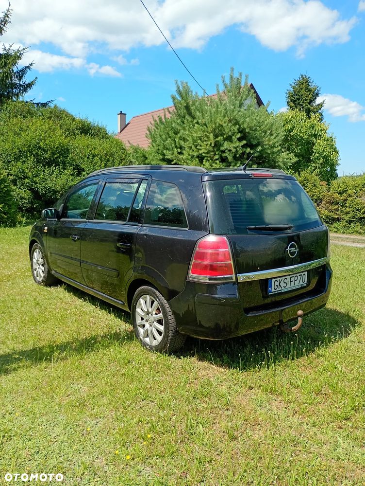 Opel Zafira 1.9 CDTI Elegance - 4
