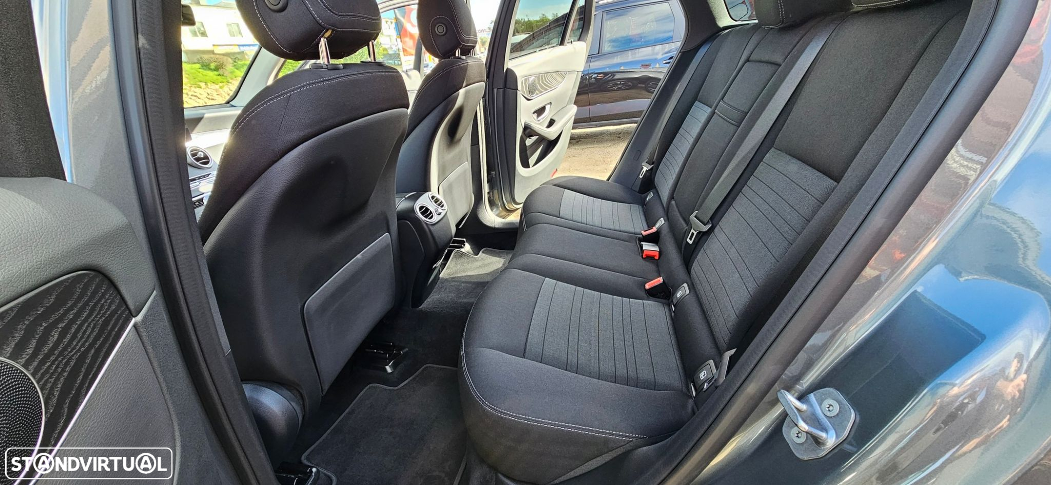 Mercedes-Benz GLC 300 d 4Matic - 24