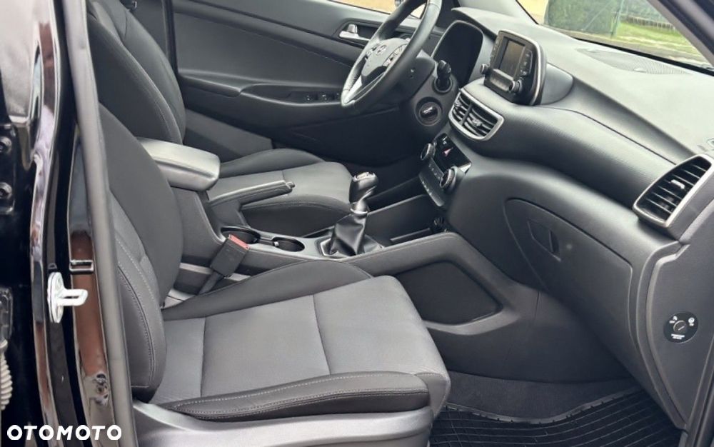 Hyundai Tucson - 13