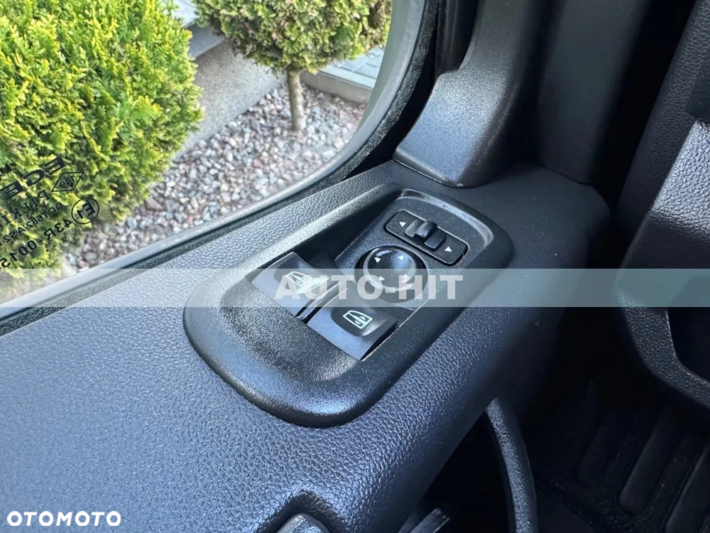 Renault Master - 24