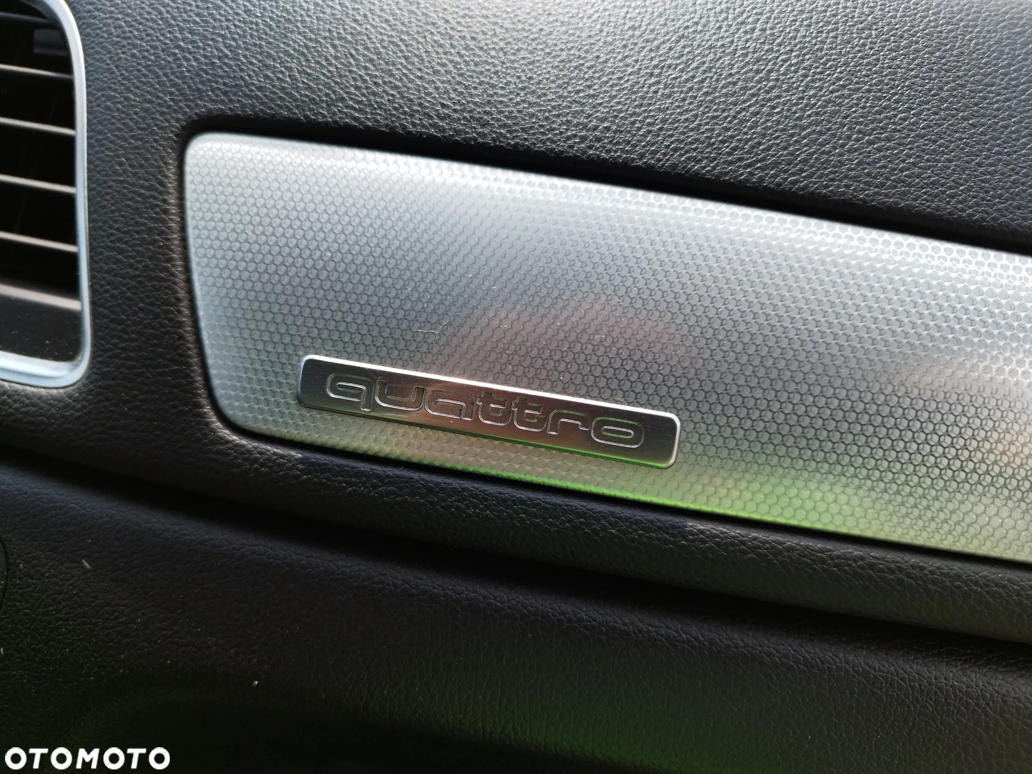 Audi Q3 2.0 TDI Quattro S tronic - 31