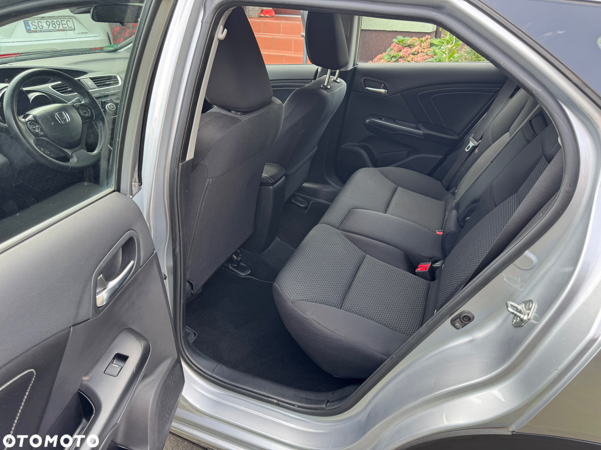 Honda Civic Tourer 1.8 i-VTEC Elegance - 26