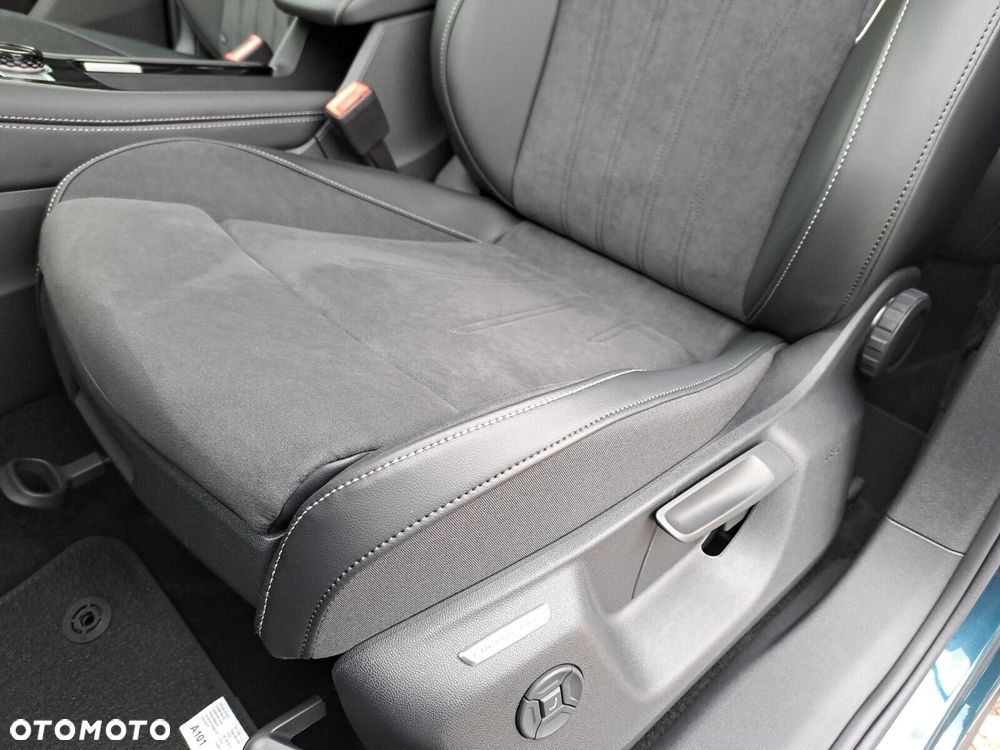 Volkswagen Tiguan - 12