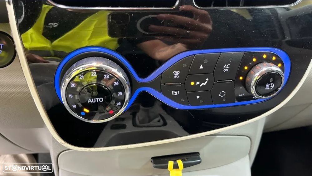 Renault Zoe - 17
