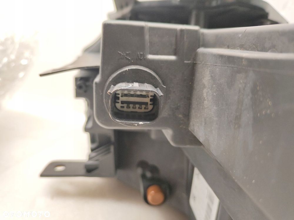 jeep compass ii zw komplet lamp przednich p55112818ac, p55112819ac - 16