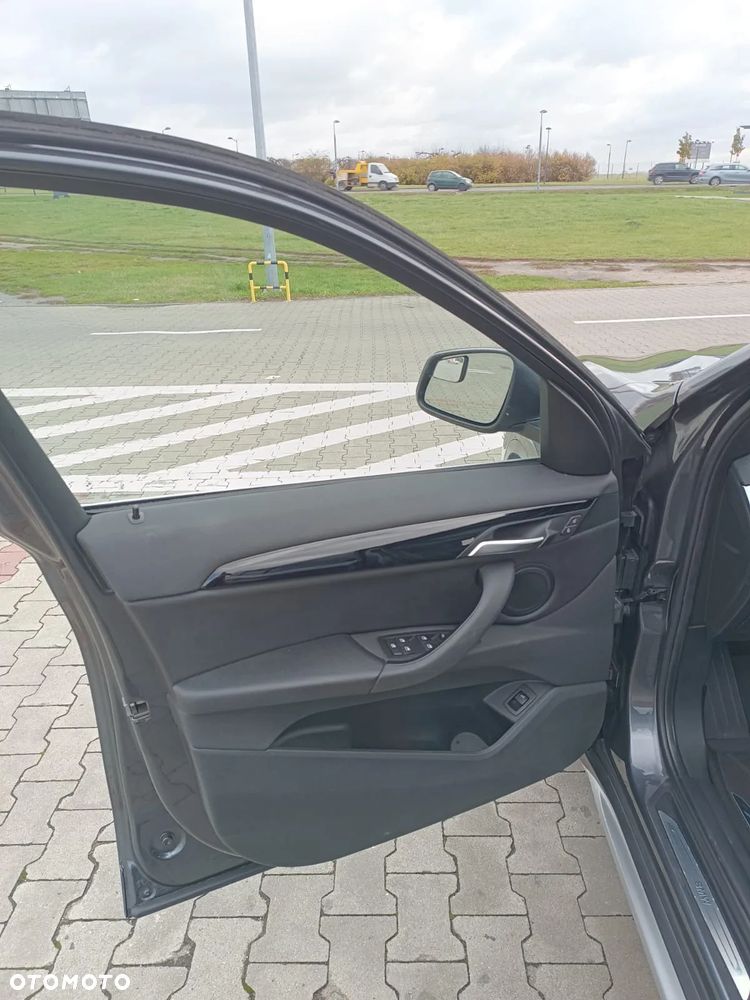 BMW X1 xDrive25i xLine - 20