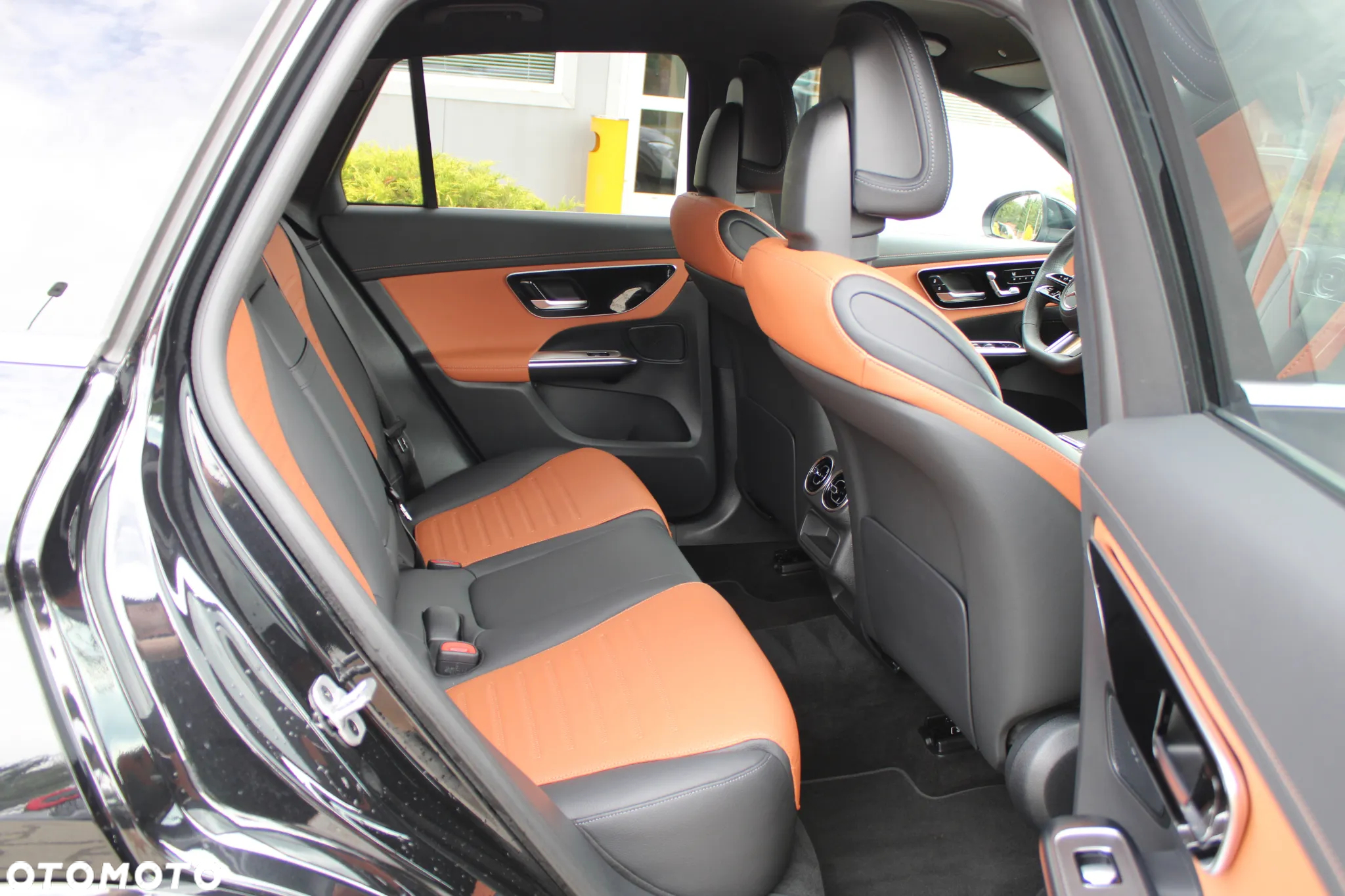 Mercedes-Benz GLC 300 de 4-Matic AMG Line - 17