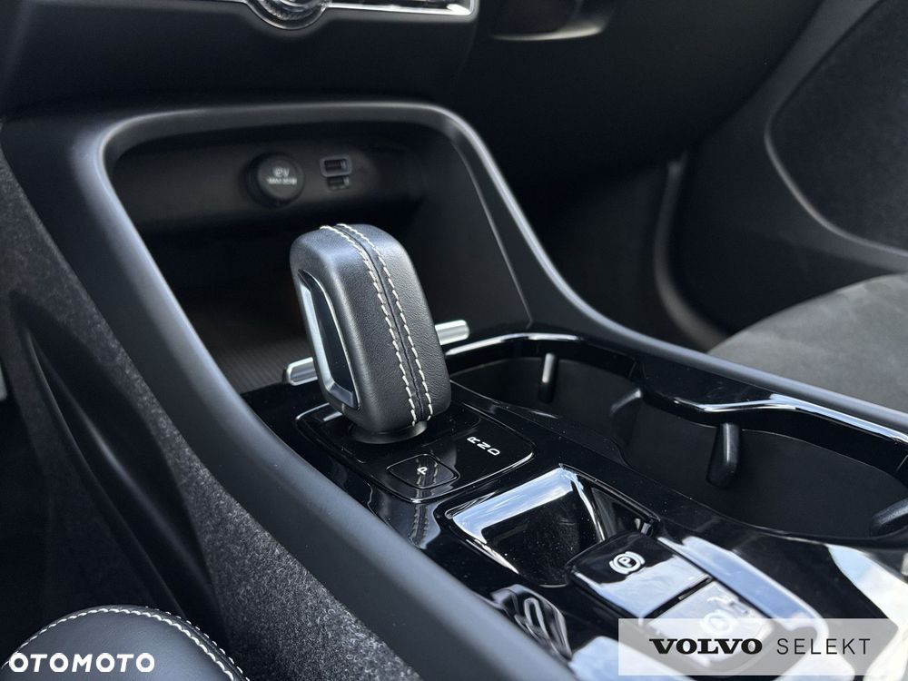 Volvo XC 40 - 19