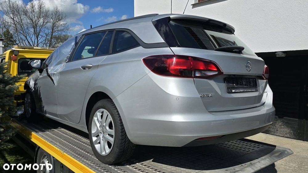 Opel Astra - 12