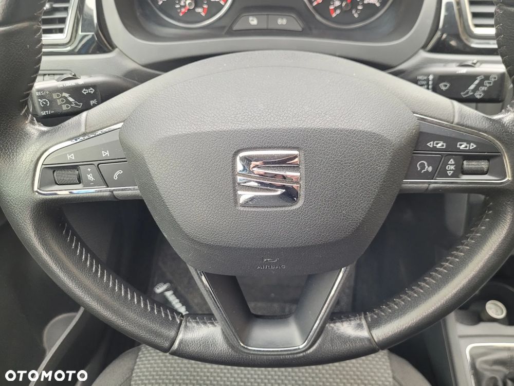 Seat Toledo 1.2 TSI Start & Stop Style Salsa - 5