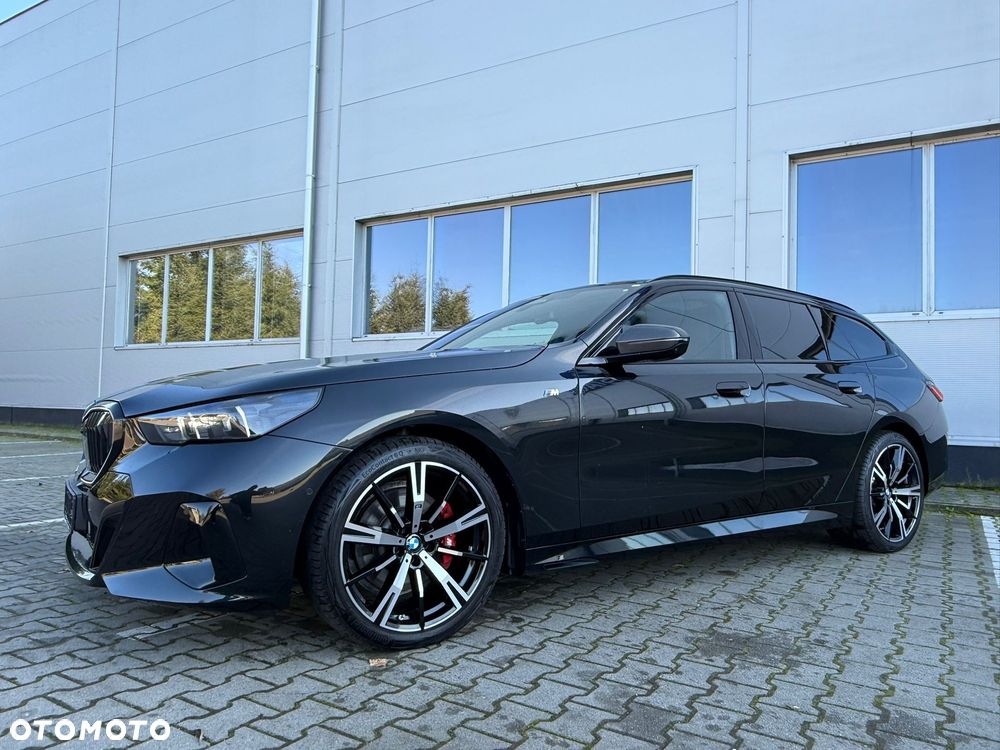 BMW Seria 5 520d xDrive Touring - 5