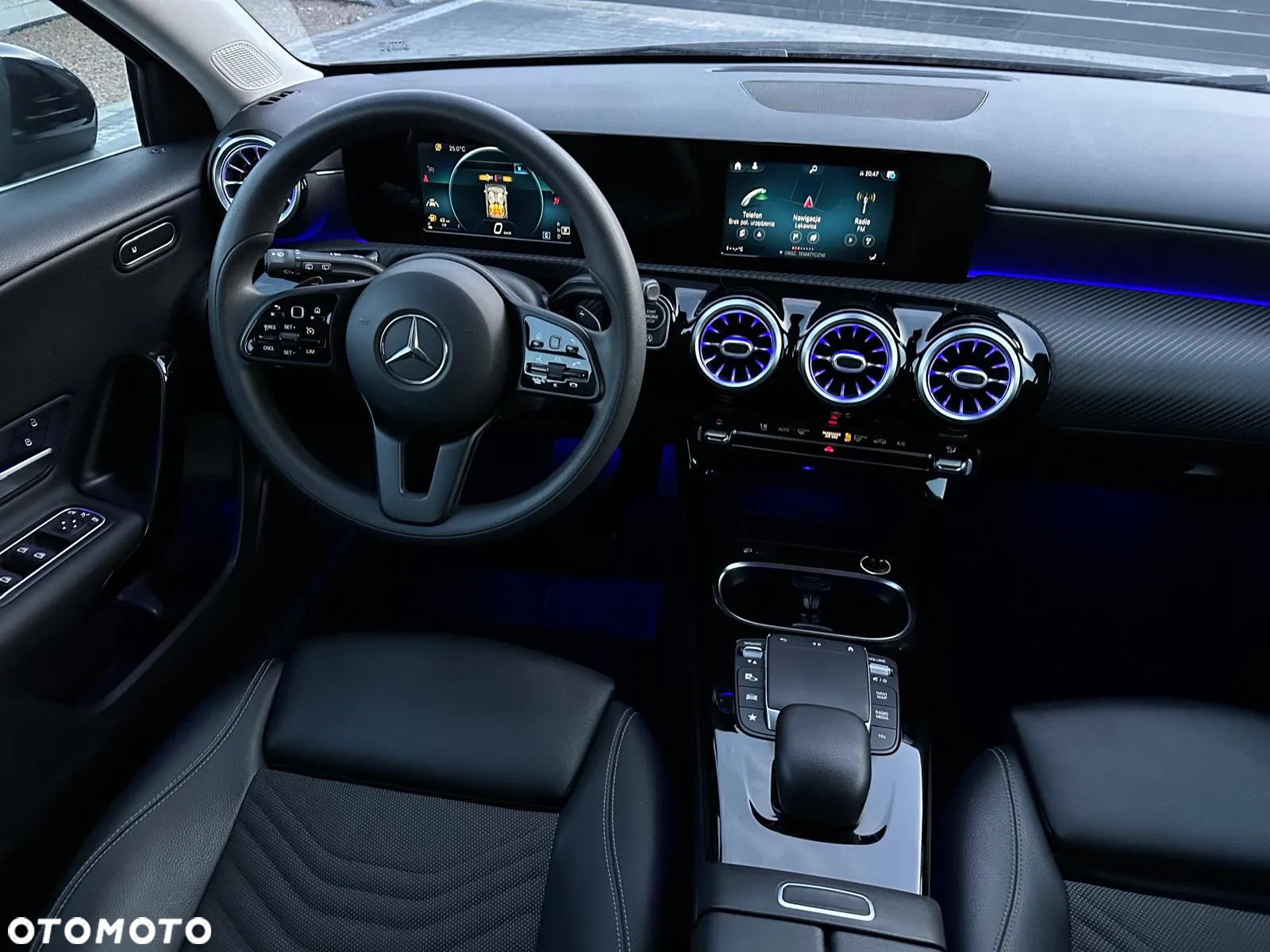 Mercedes-Benz Klasa A 180 7G-DCT Progressive Advanced - 19