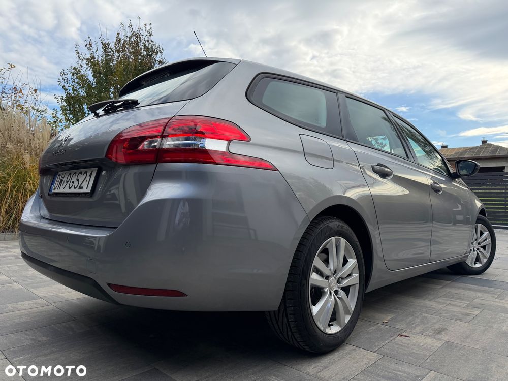 Peugeot 308 2019 photo 5