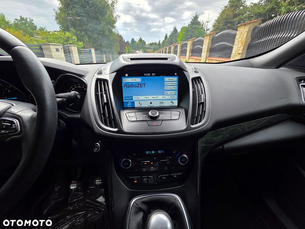 Ford Kuga 2.0 TDCi AWD ST-Line - 4