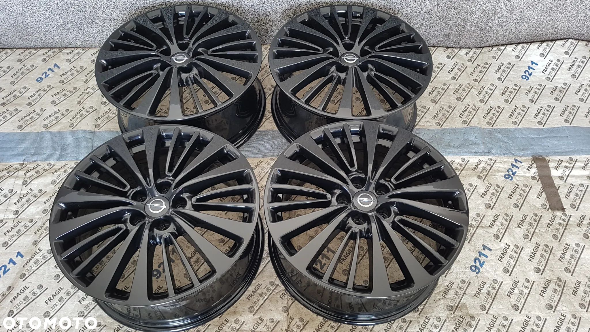 FELGI ALU ORYGINAŁ  OPEL GRANDLAND X  7,5jx18  IS49 5x108 CZUJNIKI - 1