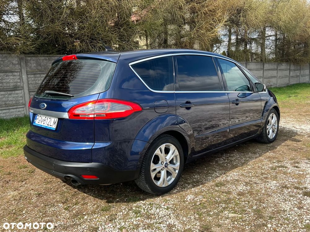 Ford S-Max - 29