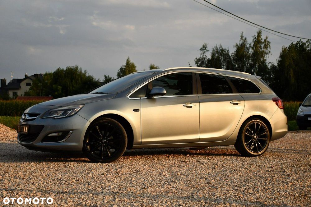 Opel Astra 1.4 Turbo Sports Tourer - 6