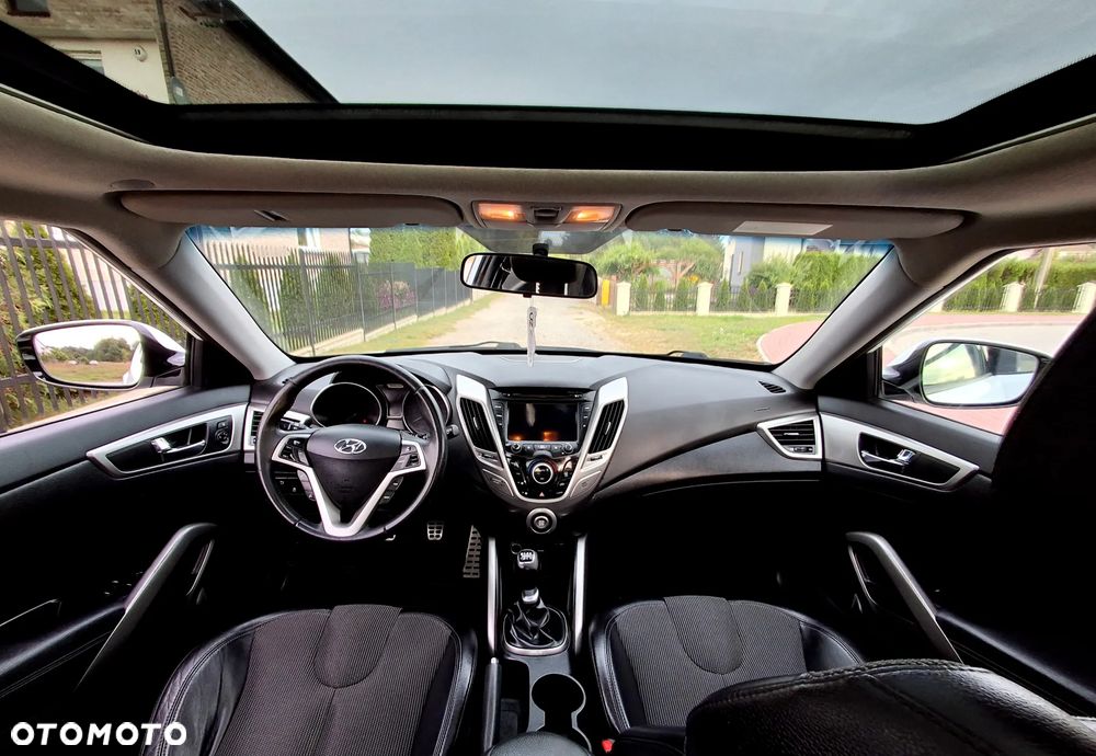 Hyundai Veloster 1.6 Premium - 20
