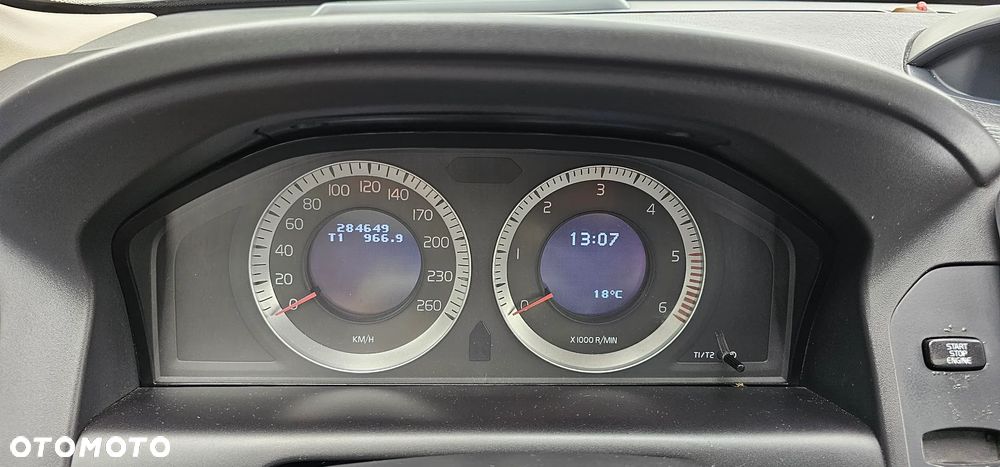 Volvo XC 60 D5 AWD Summum - 22